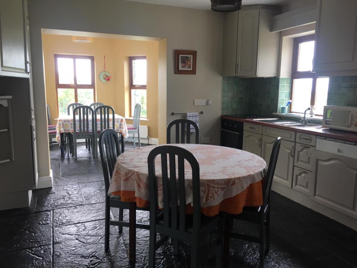 Shannon'S House Doolin Bagian luar foto